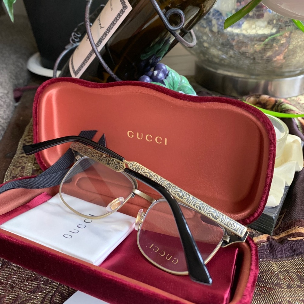 ⛔️SOLD⛔️ DO NOT BUY⛔️Authentic Gucci 49 Metal /Acetate optical glasses - Picture 5 of 12
